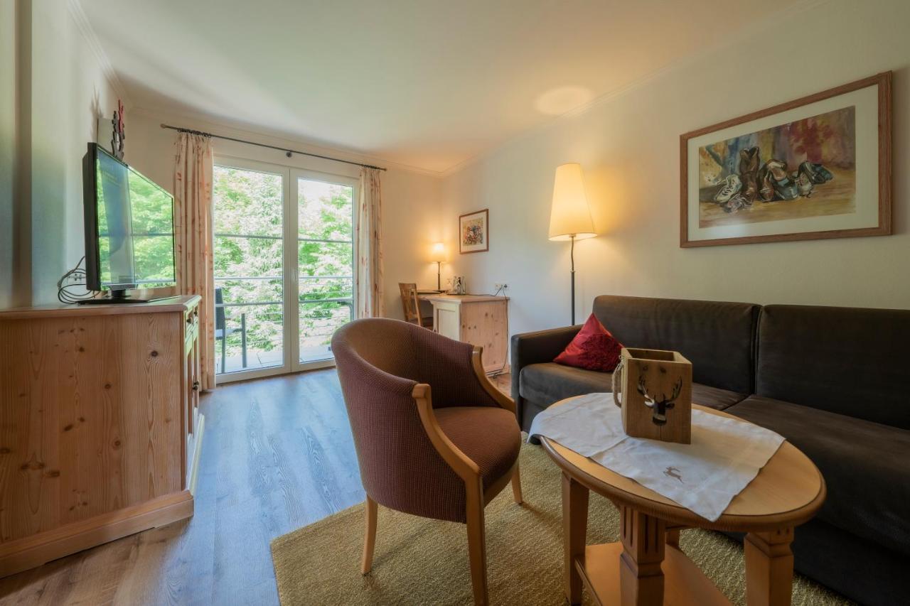 Gruener Baum Naturparkhotel & Schwarzwald-Restaurant تودتناو المظهر الخارجي الصورة