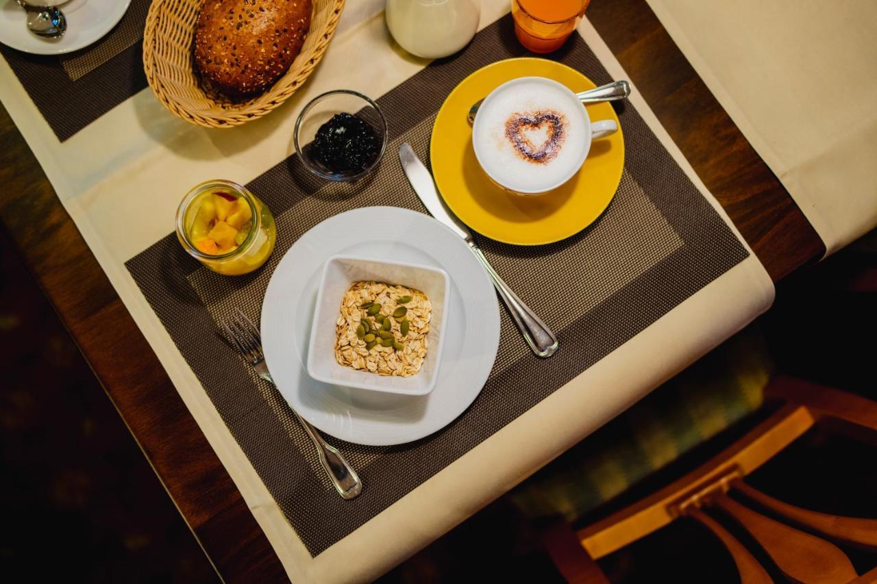 Gruener Baum Naturparkhotel & Schwarzwald-Restaurant تودتناو المظهر الخارجي الصورة