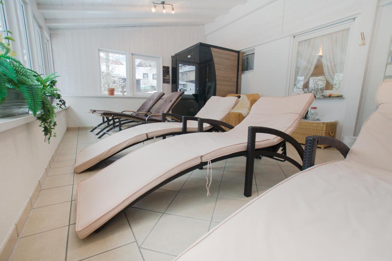 Gruener Baum Naturparkhotel & Schwarzwald-Restaurant تودتناو المظهر الخارجي الصورة